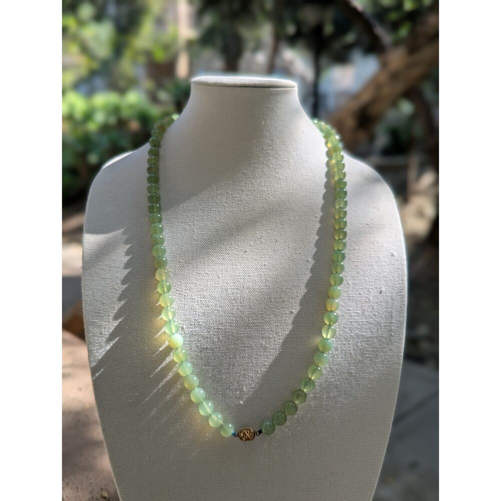 CHINESE ANTIQUE VINTAGE NATURAL Mottle Pale GREEN JADE BEAD NECKLACE 30"